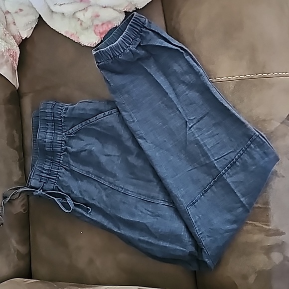 Cute, Comfy Linen Joggers - Picture 2 of 6